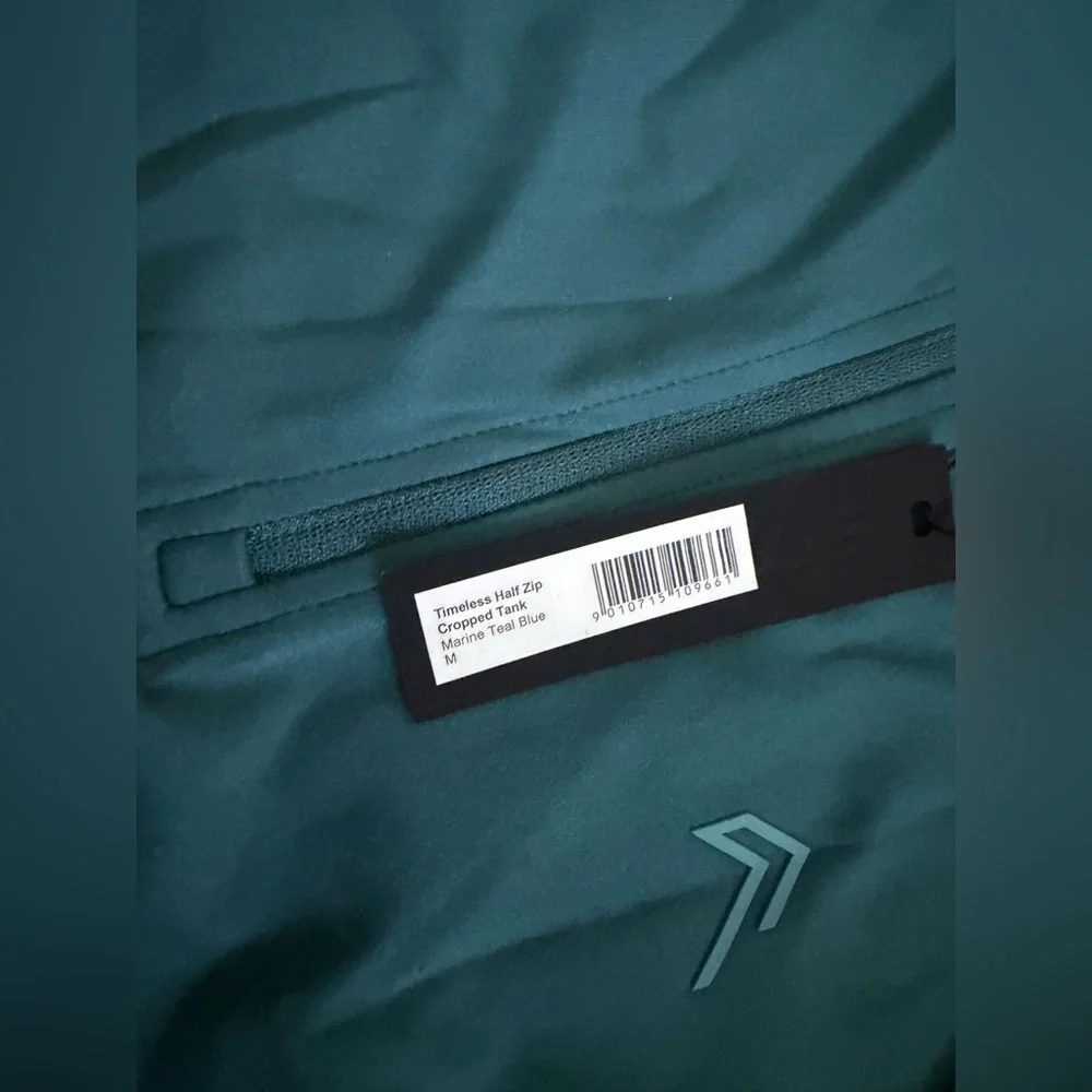 NWT Oner Active TIMELESS HALF ZIP CROP TANK Marine Teal - Picture 3 of 6